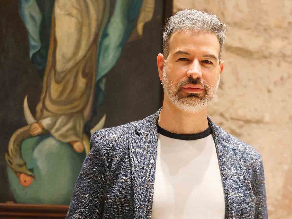 "El desafiante regreso de David Pablos: un viaje sin límites por la frontera del arte y la transgresión"