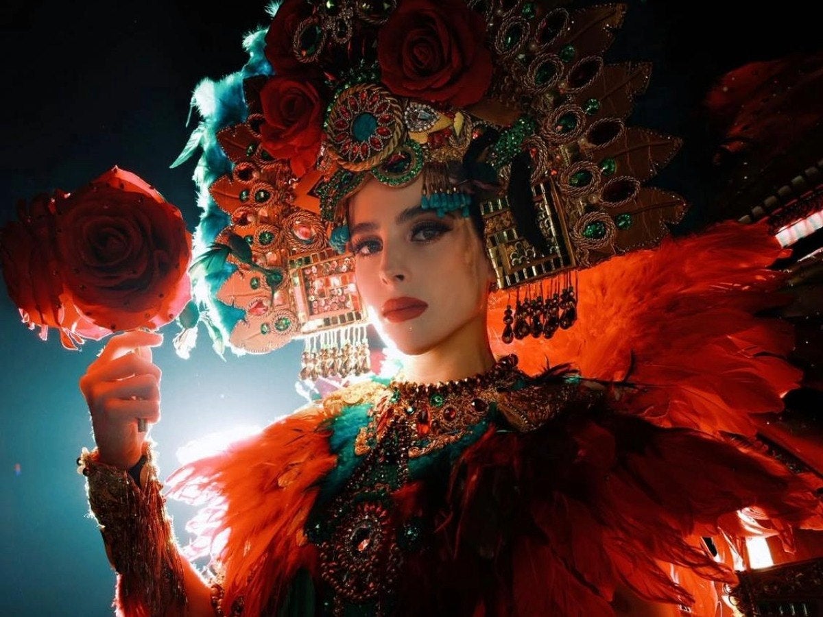 El Orgullo de la Patria: La Mexicana Fátima Bosch Lleva Típico y Talentos a Escena en Miss Universo 2025.