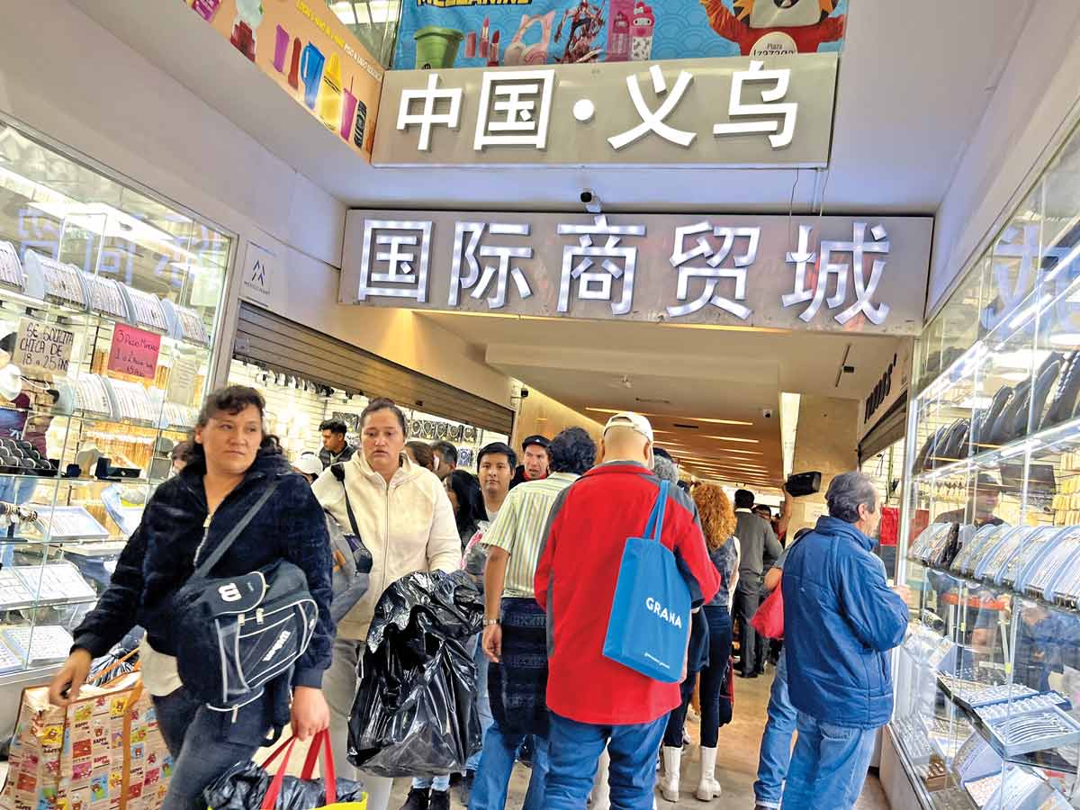 La China aumenta su influencia en la economía mexicana: Senado aprueba medidas para mitigar dependencia de productos y servicios asiáticos.